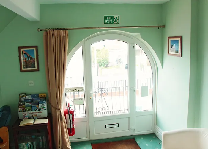 Haven Crest Konukevi 4*