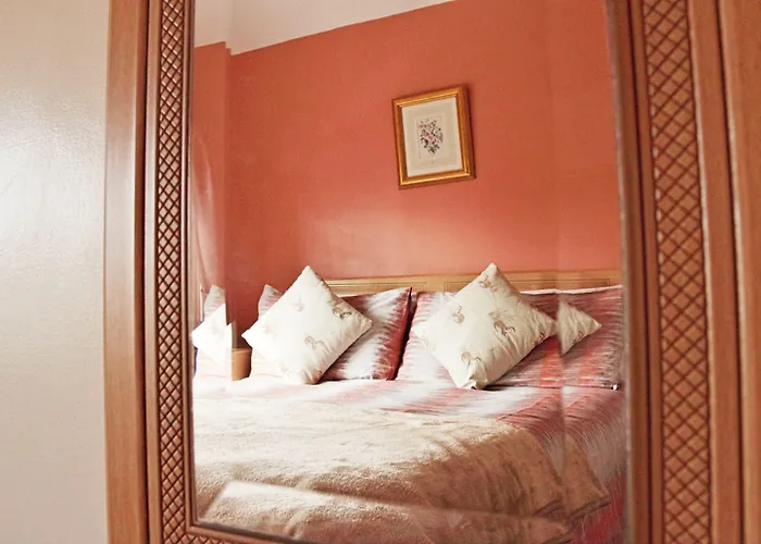 Haven Crest Guest house 4*