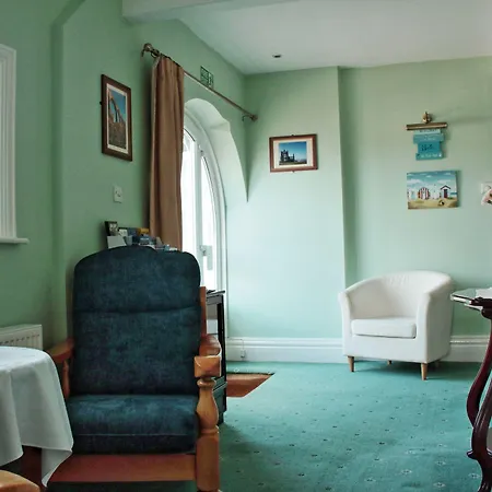 Konukevi Haven Crest 4*